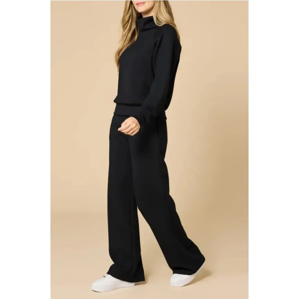 Softies Women's Black DreamTech Mock Neck with Pleated Pant Size L